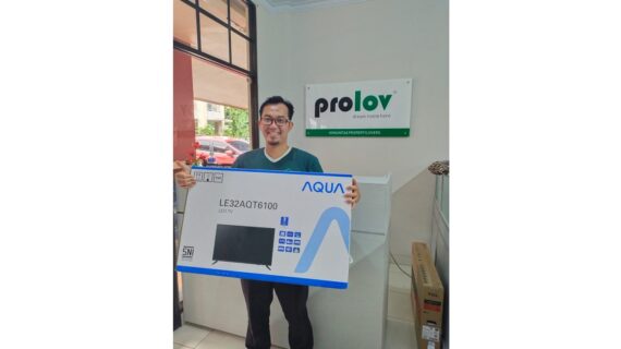 Kak Ilmi Mendapatkan 1 Unit TV dari Mekarsari Eco Living