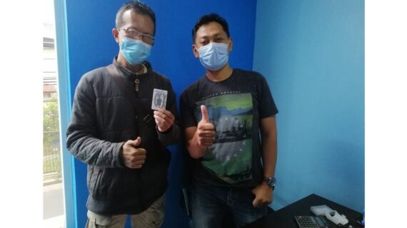 Kak Budi Mendapatkan Logam Mulia dari D’Royale Cijerah