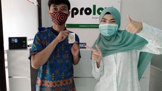 Kak Eja Mendapatkan LM 10gr dari Panorama Land Jatinangor