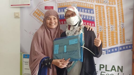 Kak Effie Mendapatkan Logam Mulia dari Perumahan Mekarsari Eco Living