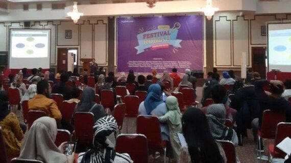 Pasangan Muda Ini Merasa Terbantu Dapatkan Rumah Idaman, 30 Pengembang Gelar Festival Rumah Murah